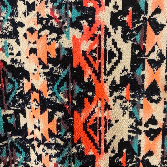 Colorful comfy dress - Picture 3 of 4